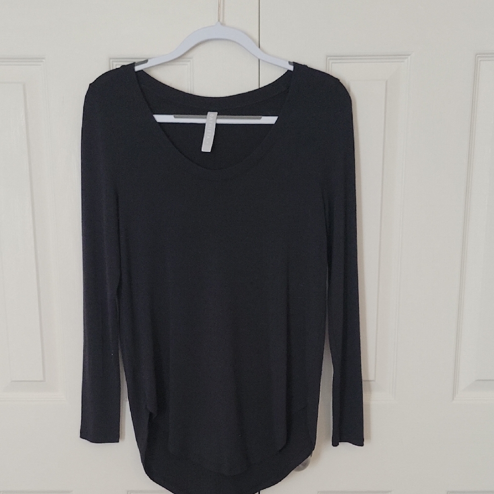 Athleta Charcoal Long Sleeve Tee